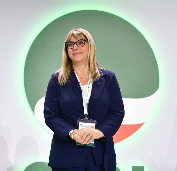 Il Consiglio Generale della Cisl ha eletto oggi all’unanimità Daniela Fumarola Segretaria generale della Cisl.